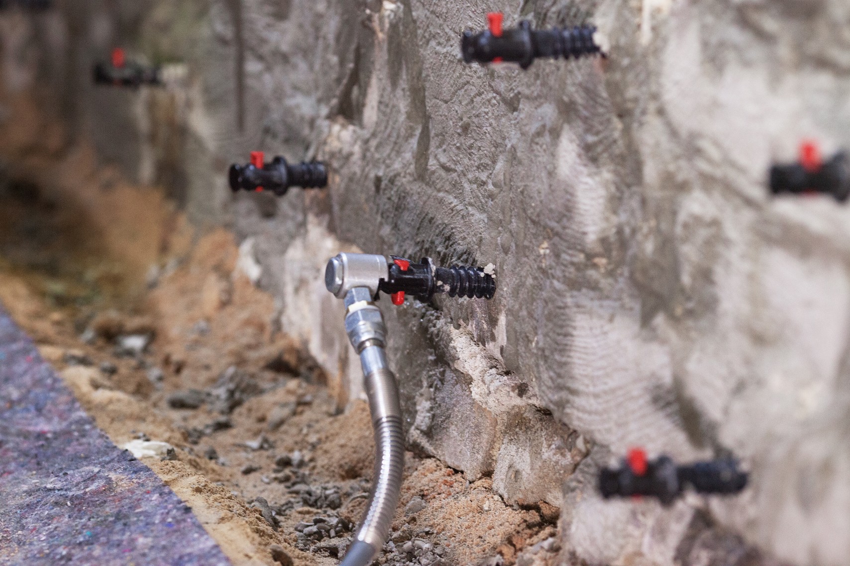 Foto betoninjectie darm en pluggen